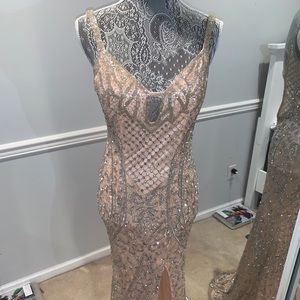 Low back sequenced gown with slit